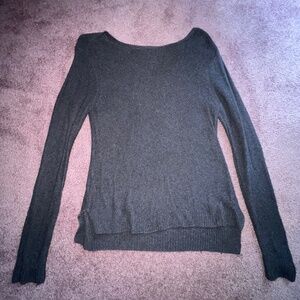 grey light sweater
